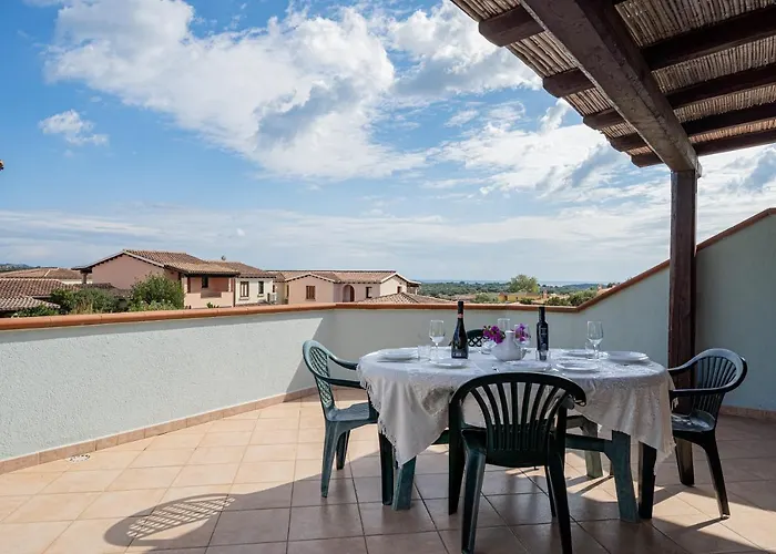 In With Swimming Pool In Cala Girgolu Apartmanhotel Monte Petrosu